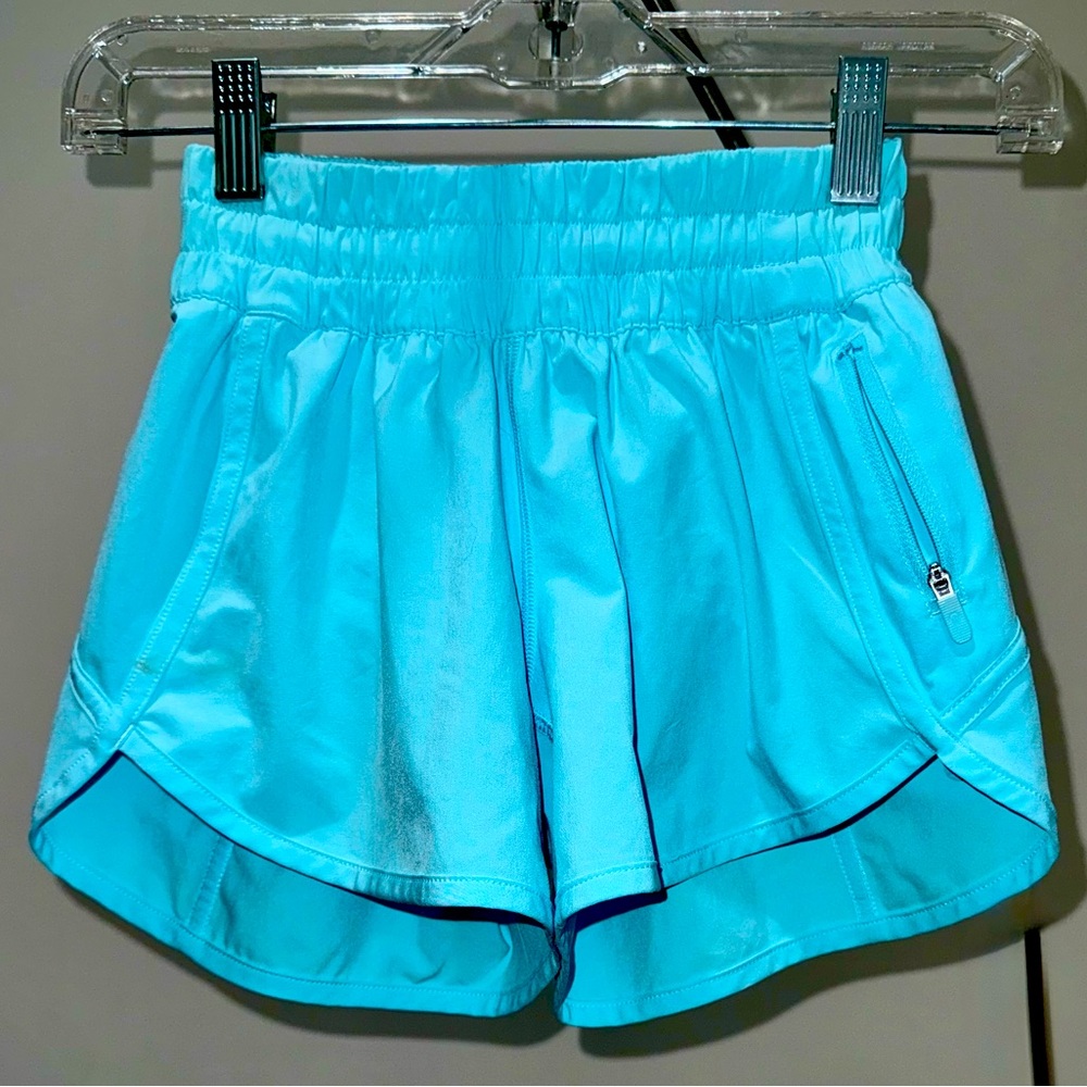 🩵 Lululemon Track That High-Rise Shorts 3” in Aqua | Size 6